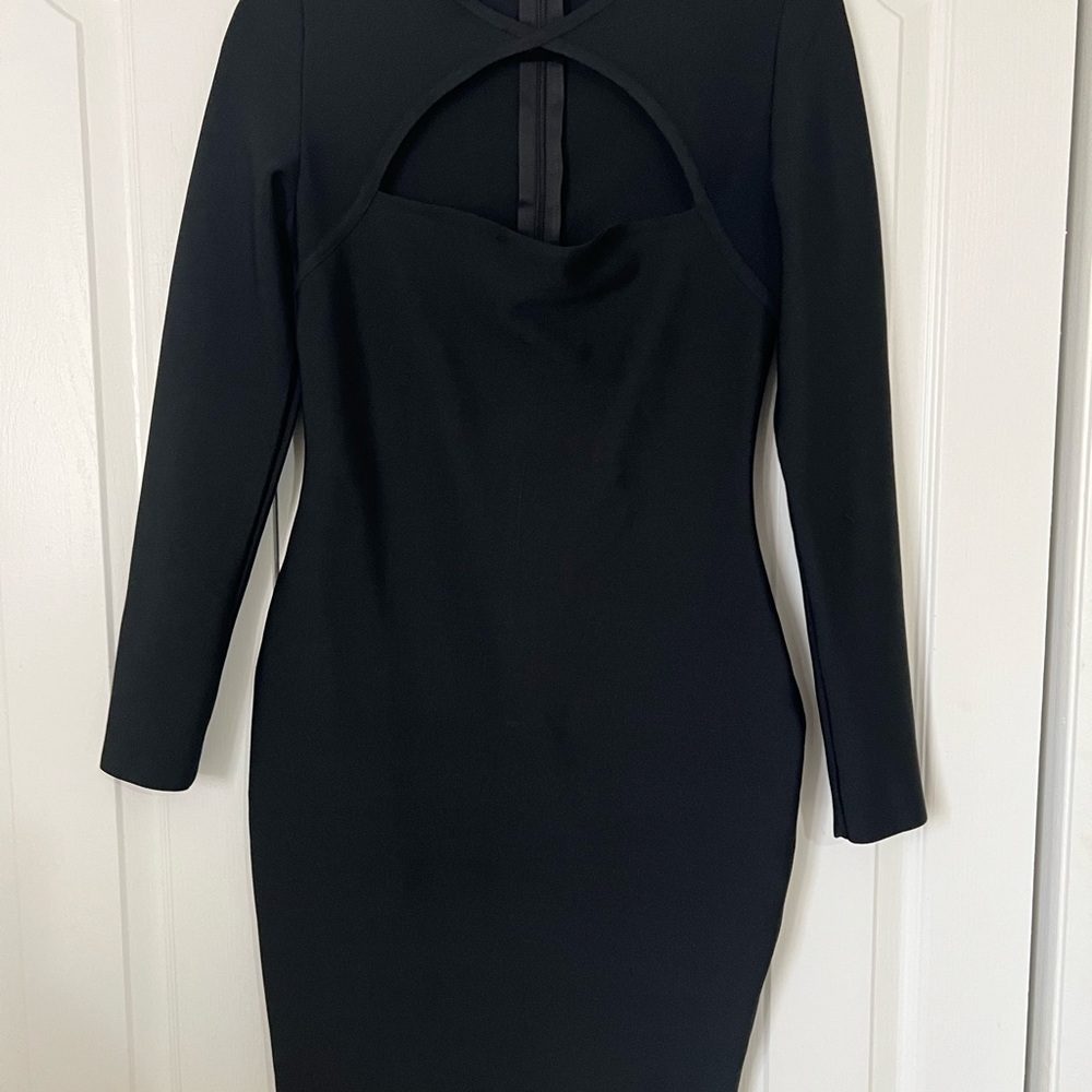 Chic Long Sleeve Black Dress